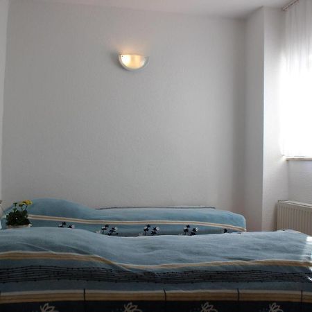 Ferienwohnung Amsel - kinderfreundliche Unterkunft in zentraler Lage Bergen Auf Rugen Exterior foto